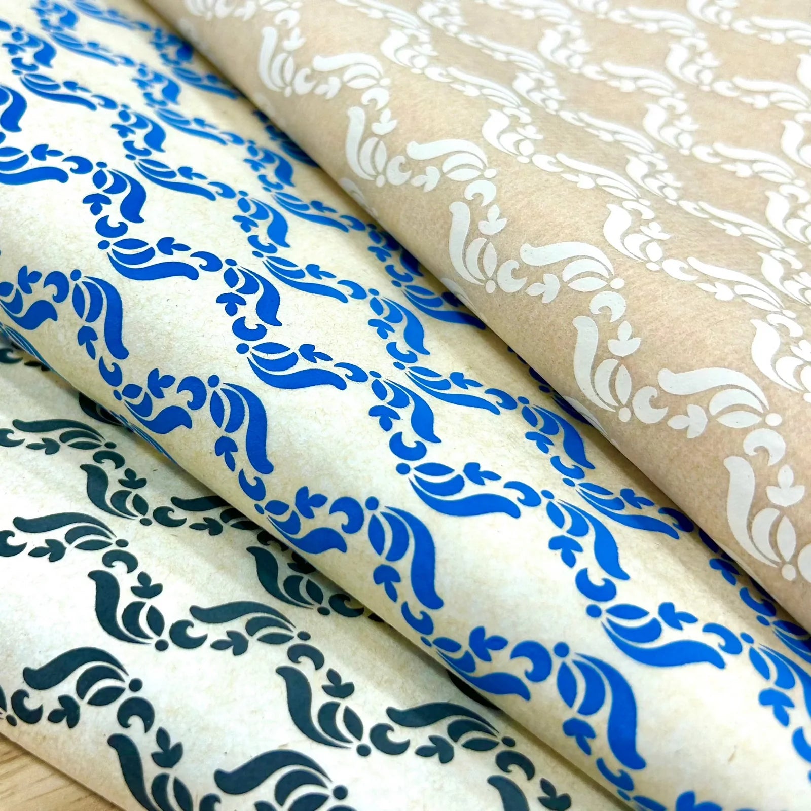 Damask Piping Underglaze Transfer