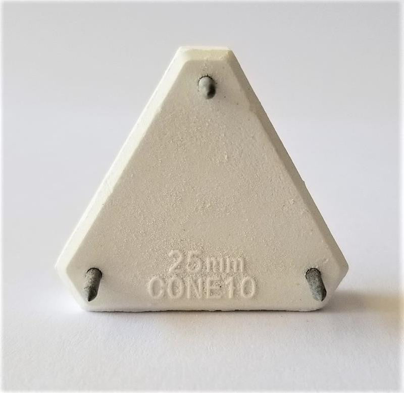 25 MM Triangle Stilt (1)