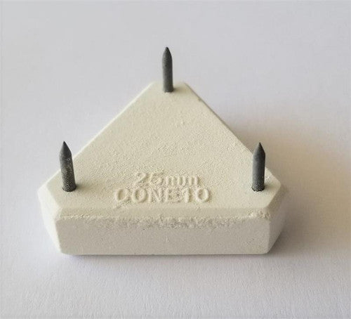 25 MM Triangle Stilt (1)