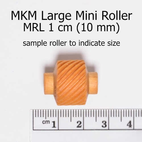 MRL-012 Daisy Flowers debossed
