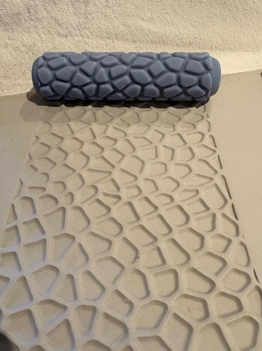 Pebbles Roller