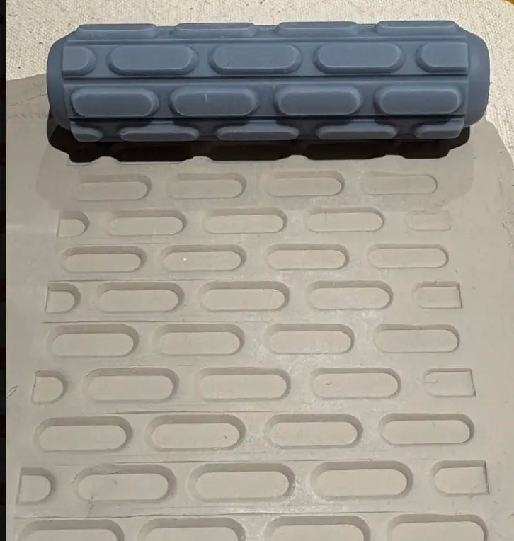 Pill Popper Roller