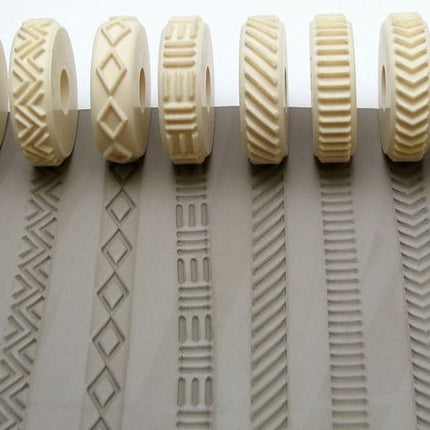 Set of embossed lines - 10 pcs.