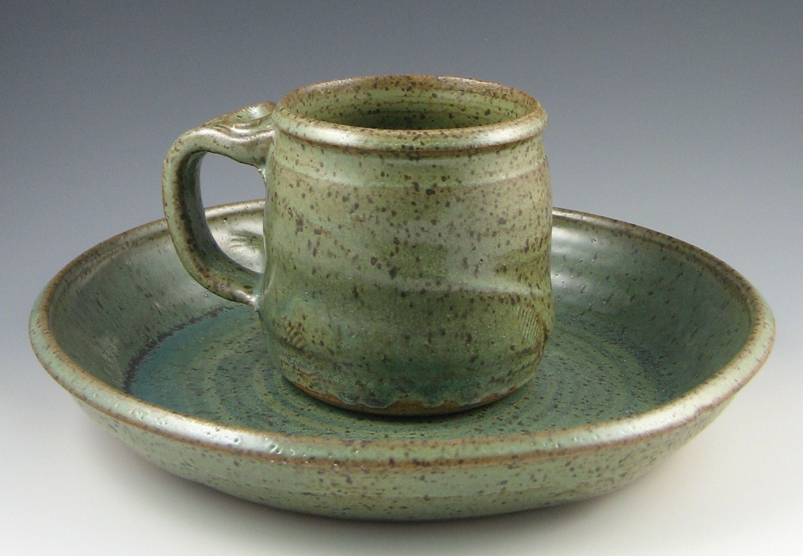 Gun Metal Green Coyote Archies #026