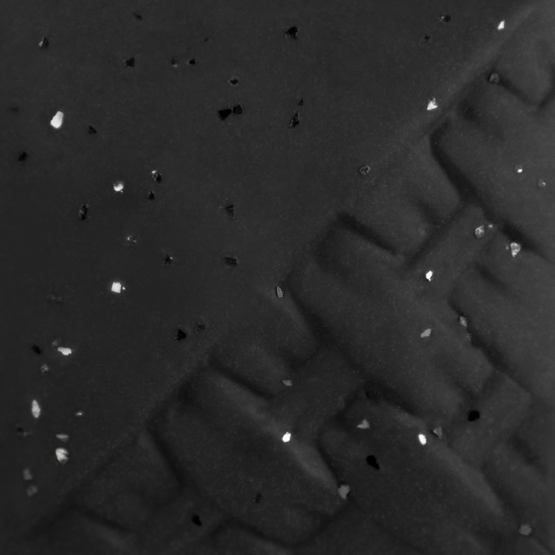Sparkle Black Engobe, pint