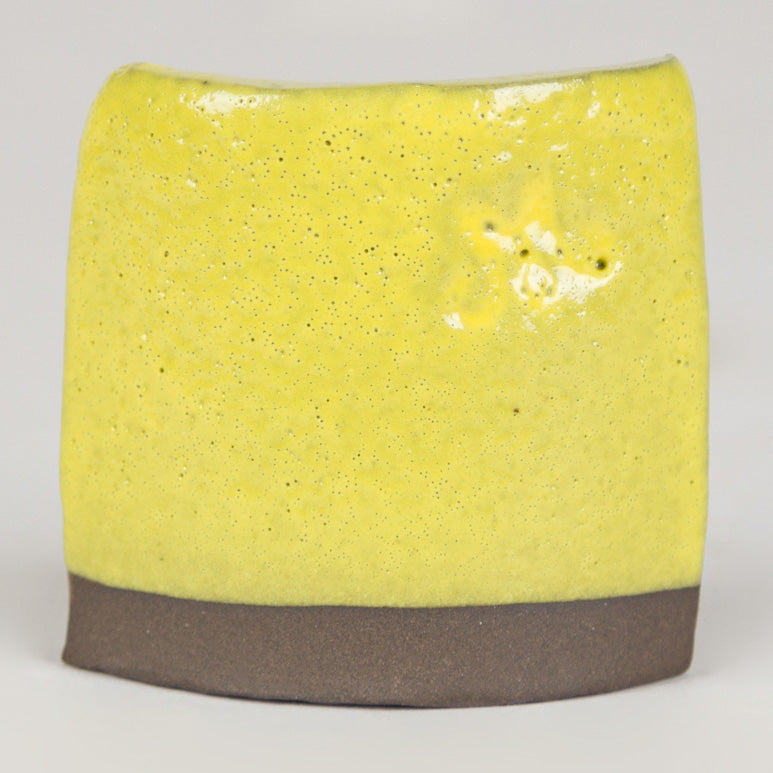 Yellow Gloss Pint