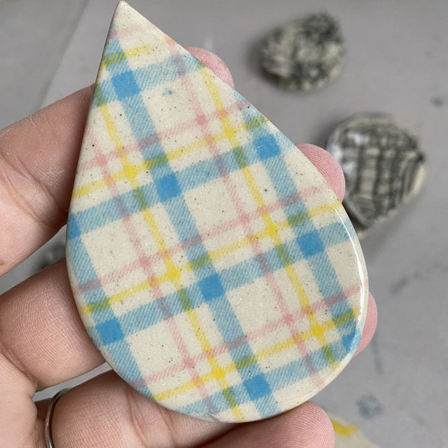 Spring Plaid Underglaze Transfer