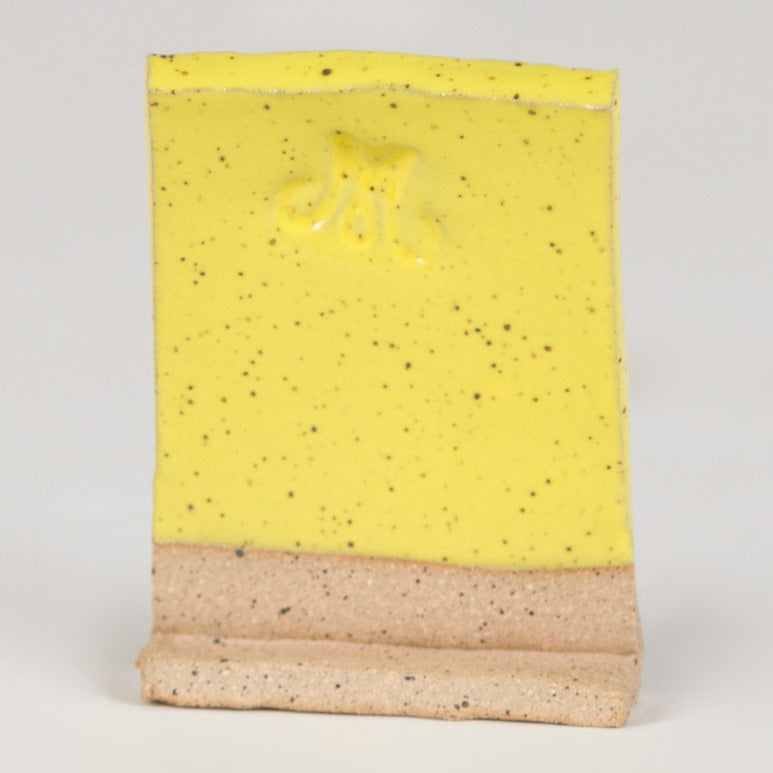 Yellow Gloss Pint