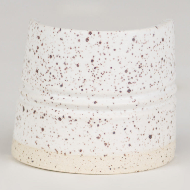 White Gloss Pint 501