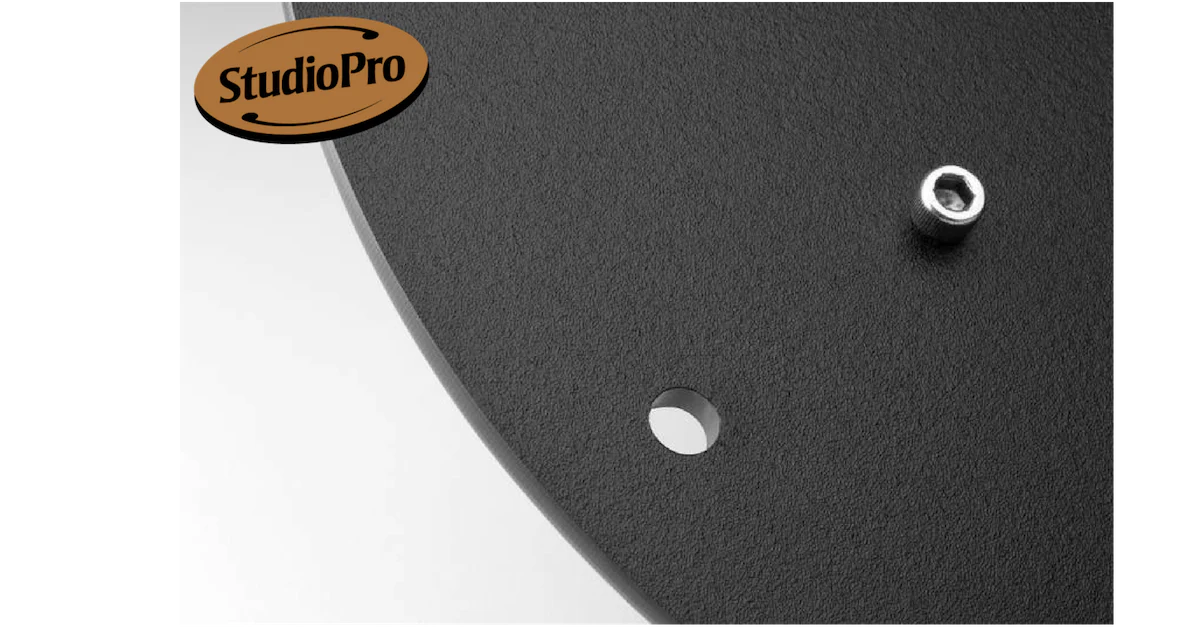 Studio Pro Adapter Bat